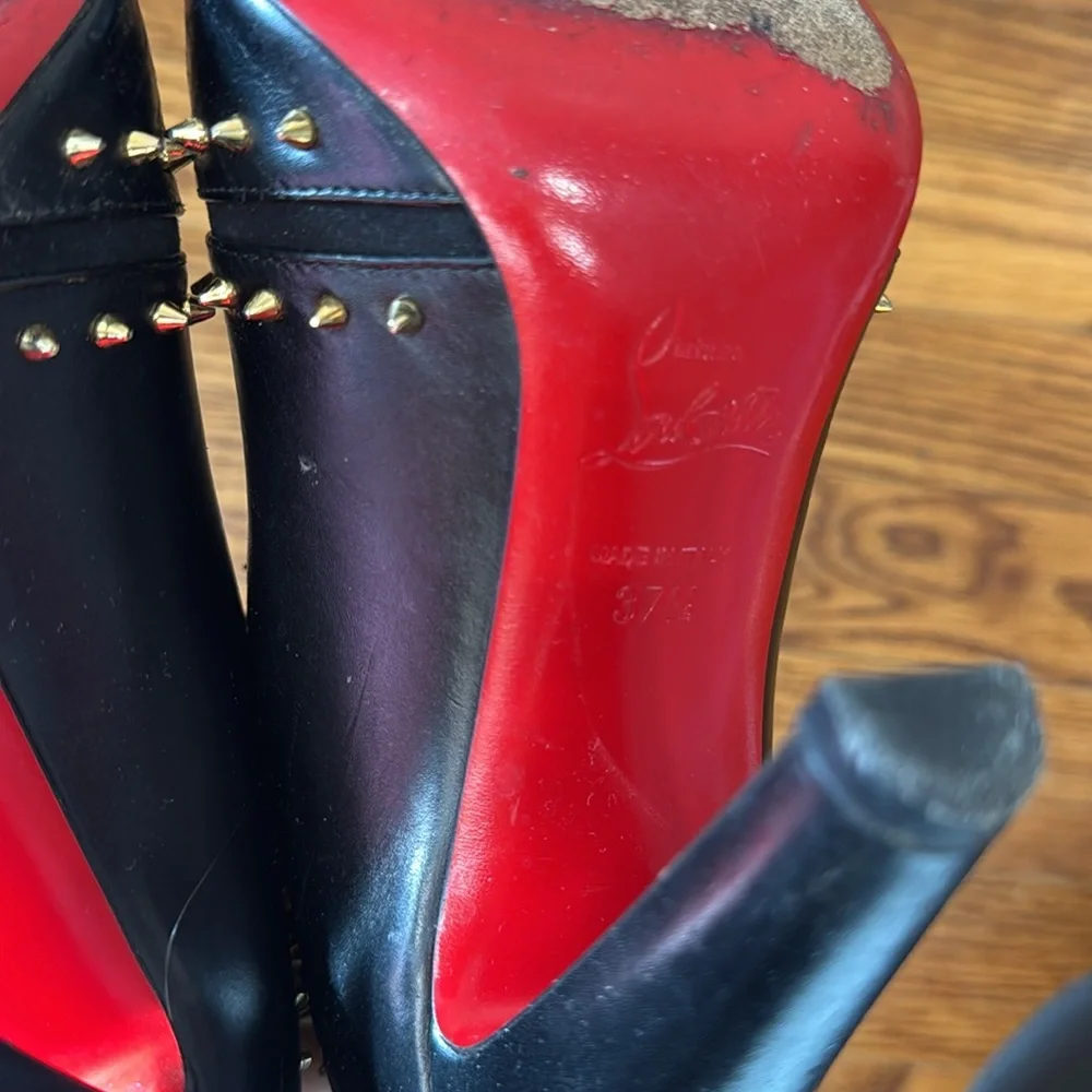 Christian Louboutin Black Leather Studded Peep-Toe Heels with Red Sole - Picture 10 of 10